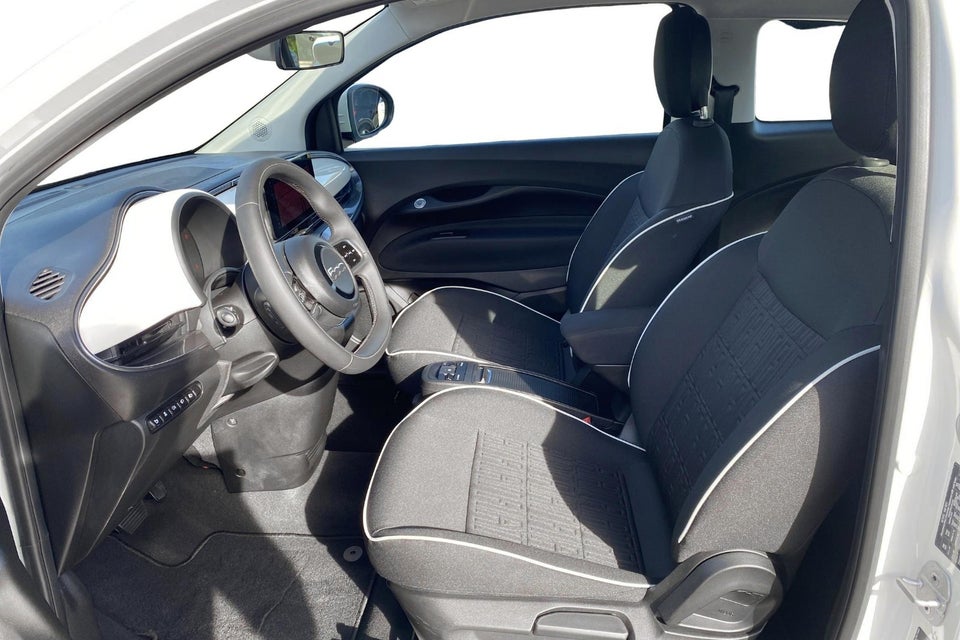 Fiat 500e 24 Icon 3d