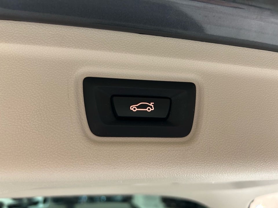 BMW 330e 2,0 Touring Sport Line aut. 5d