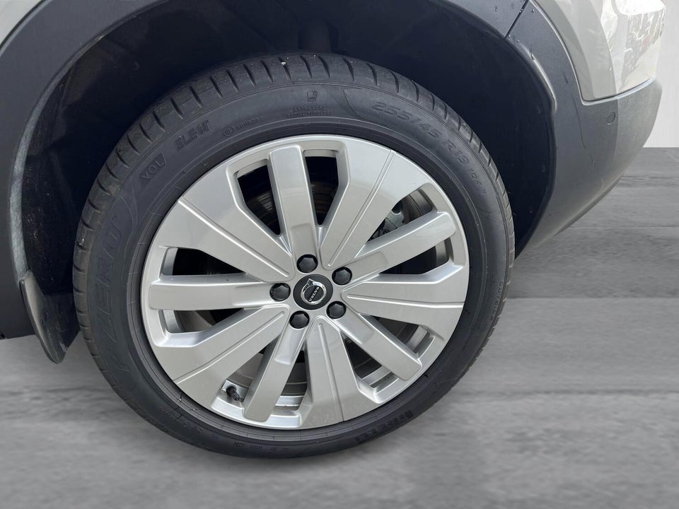 Volvo EX40 Extended Range Core 5d
