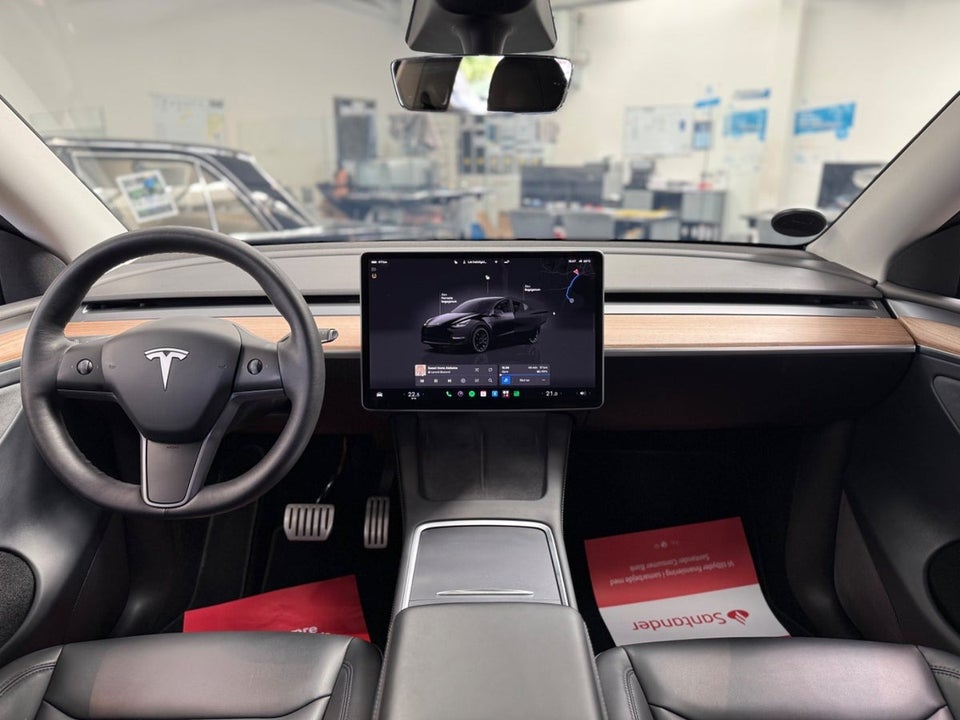 Tesla Model Y RWD 5d
