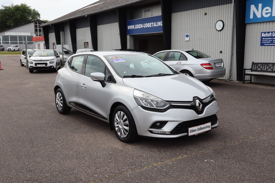 Renault Clio IV 1,5 dCi 90 Limited 5d