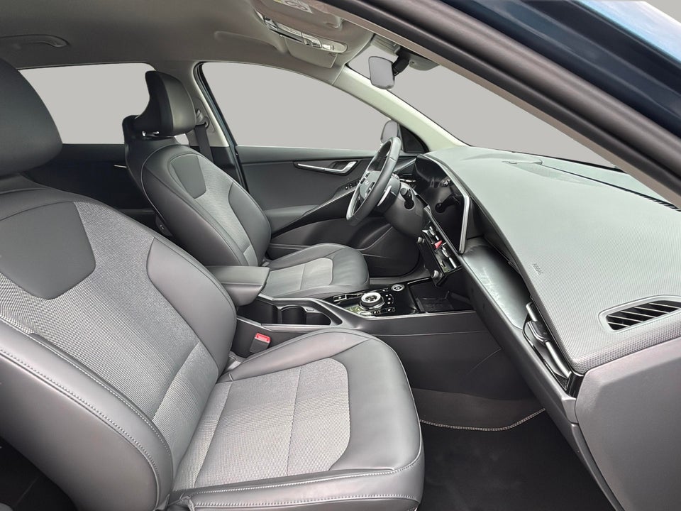 Kia Niro 64 EV Prestige 5d