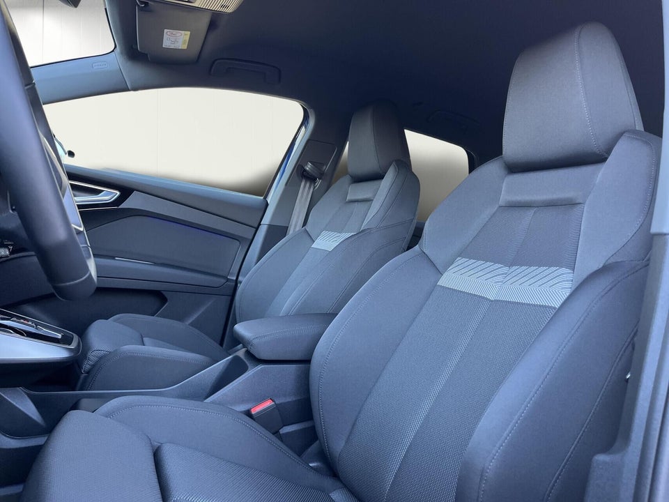 Audi Q4 e-tron 45 Progress quattro 5d