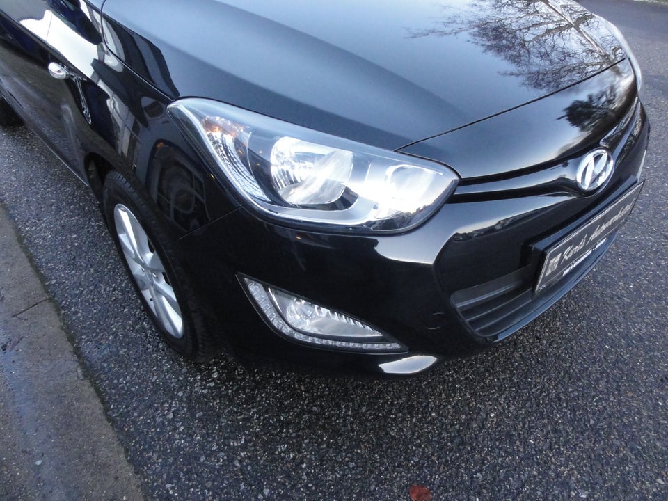 Hyundai i20 1,25 Classic XTR+ 5d