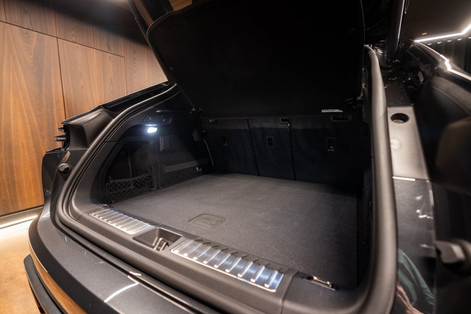 Porsche Macan 4 5d