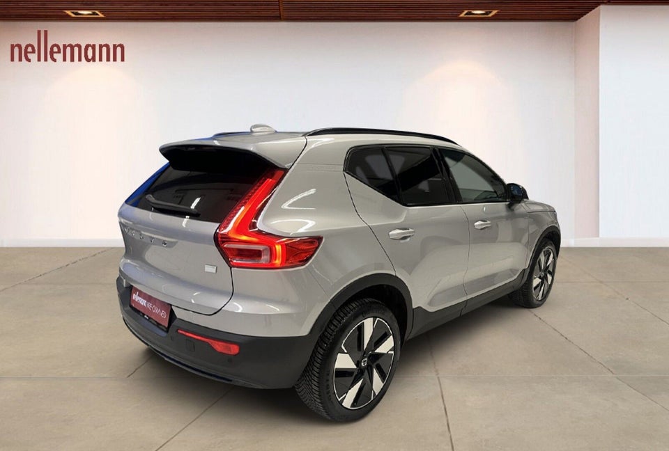 Volvo XC40 ReCharge Extended Range Plus 5d