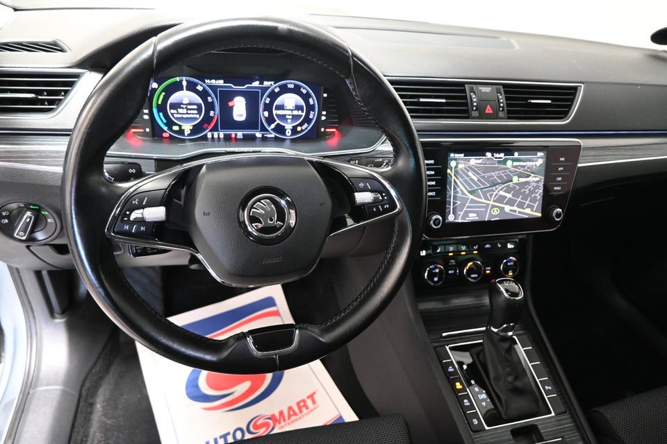 Skoda Superb 1,4 TSi iV Plus Combi DSG 5d