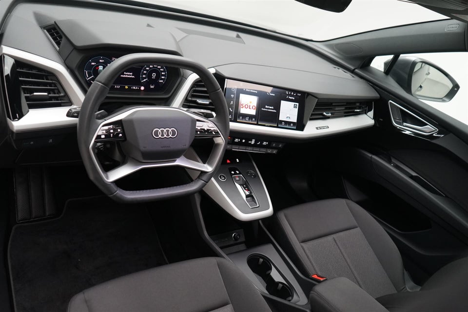 Audi Q4 e-tron 35 S-line Sportback 5d