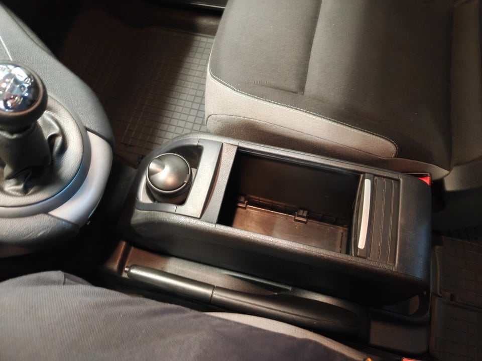 Citroën Berlingo 1,6 BlueHDi 100 Feel 5d