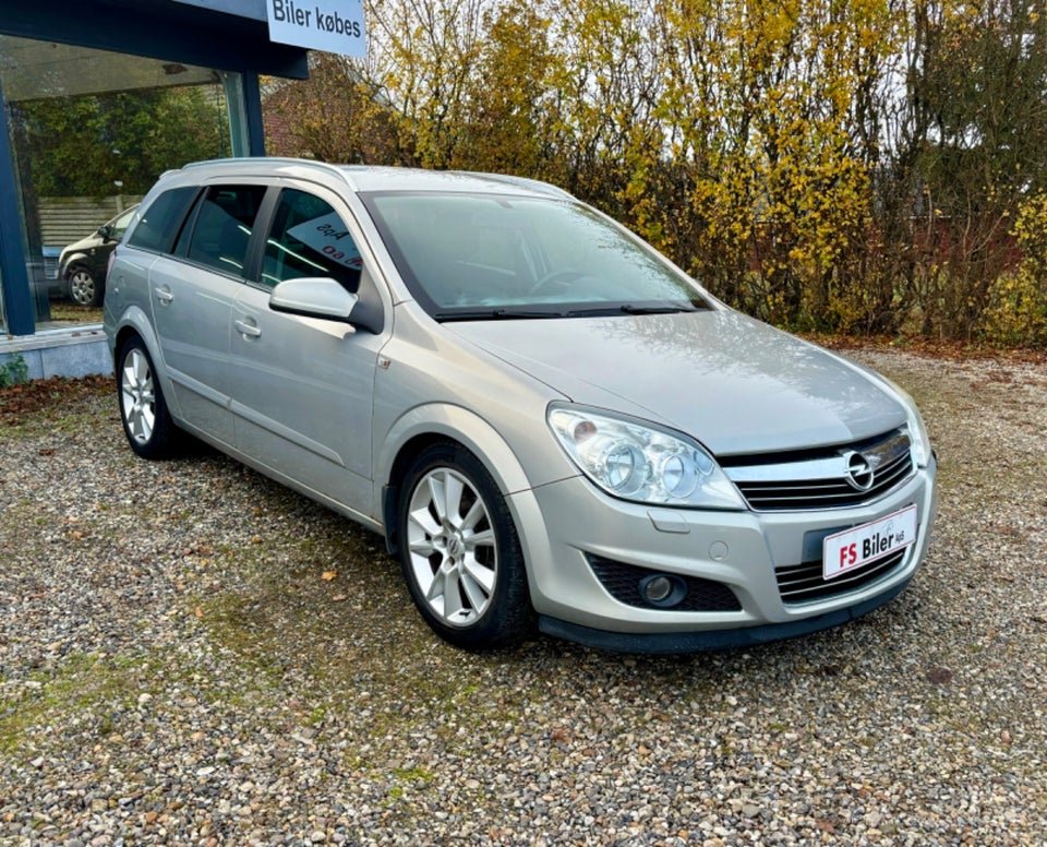 Opel Astra 1,6 Turbo Enjoy Wagon 5d