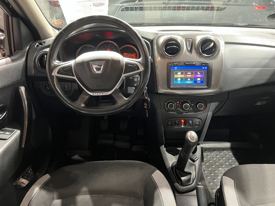 Dacia Logan 0,9 TCe 90 Ambiance MCV 5d