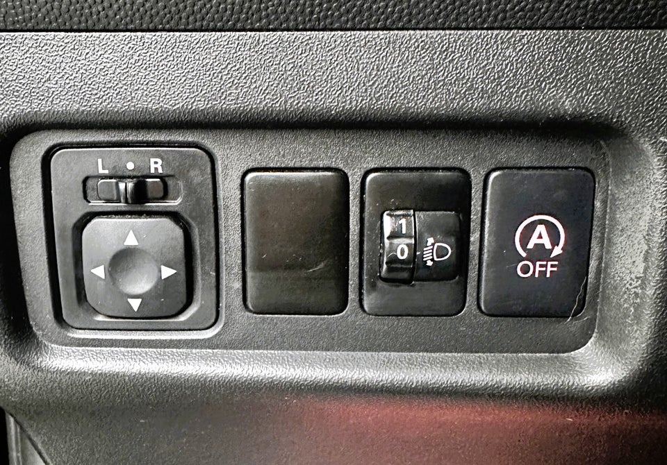 Mitsubishi Space Star 1,2 Intense CVT 5d