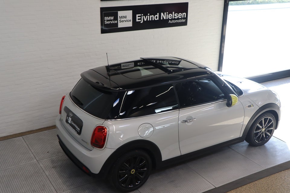 MINI Cooper SE Trim M 3d