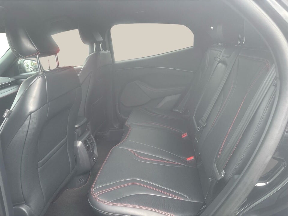 Ford Mustang Mach-E 88 Premium Extended Range 5d