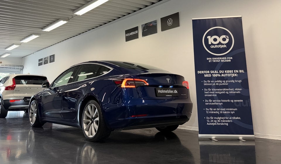 Tesla Model 3 Long Range AWD 4d