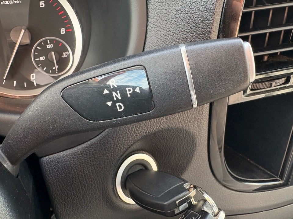 Mercedes Vito 114 2,0 CDi Kassevogn aut. L RWD