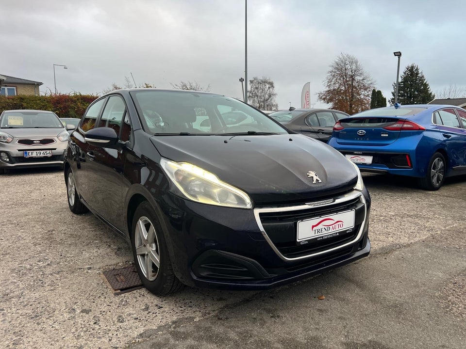 Peugeot 208 1,6 BlueHDi 100 Active 5d