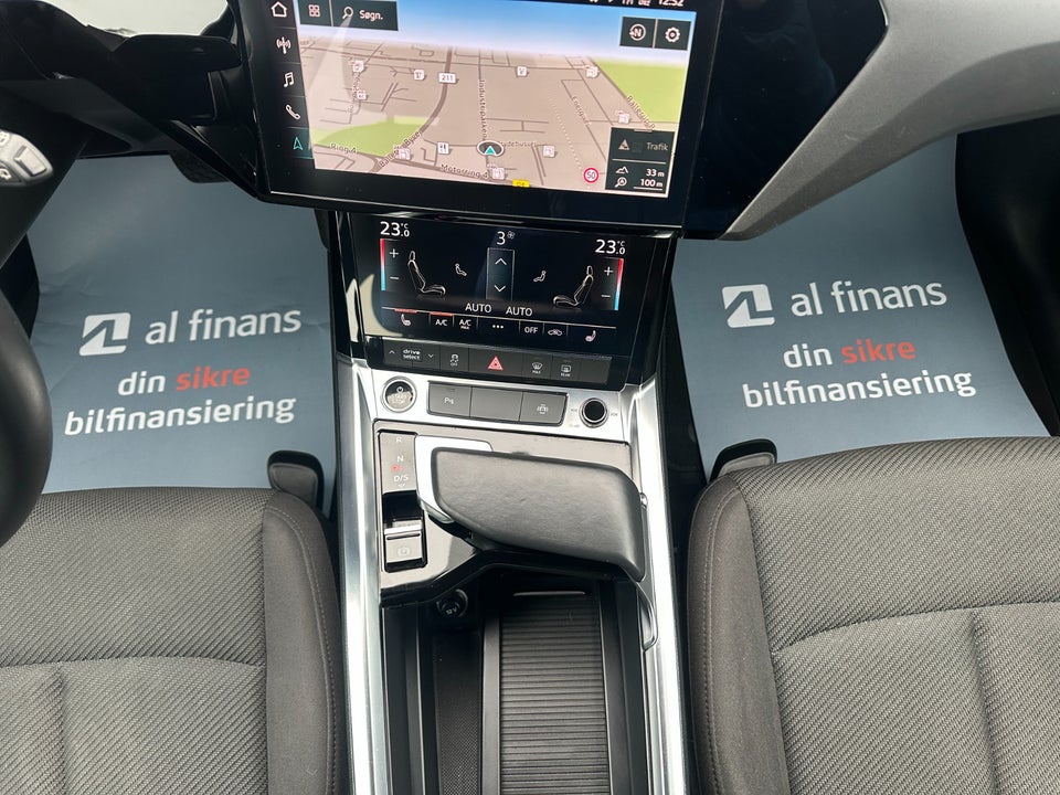 Audi e-tron 50 quattro 5d