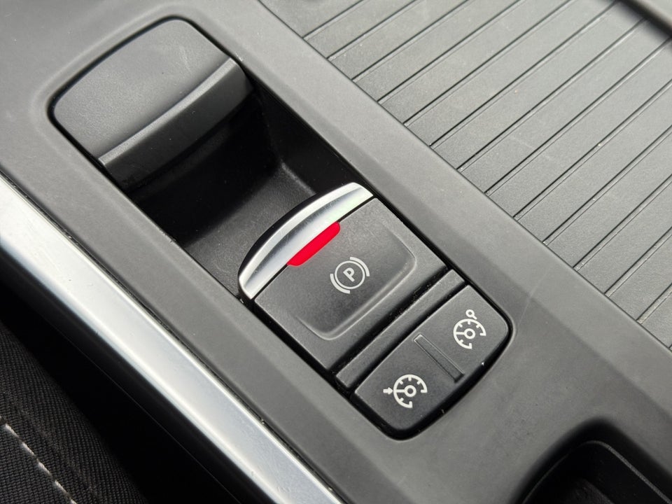 Renault Megane IV 1,3 TCe 140 Zen Sport Tourer 5d