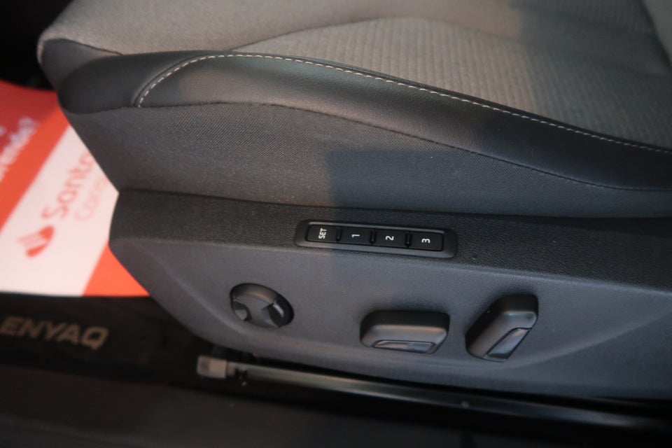 Skoda Enyaq 80x iV 5d