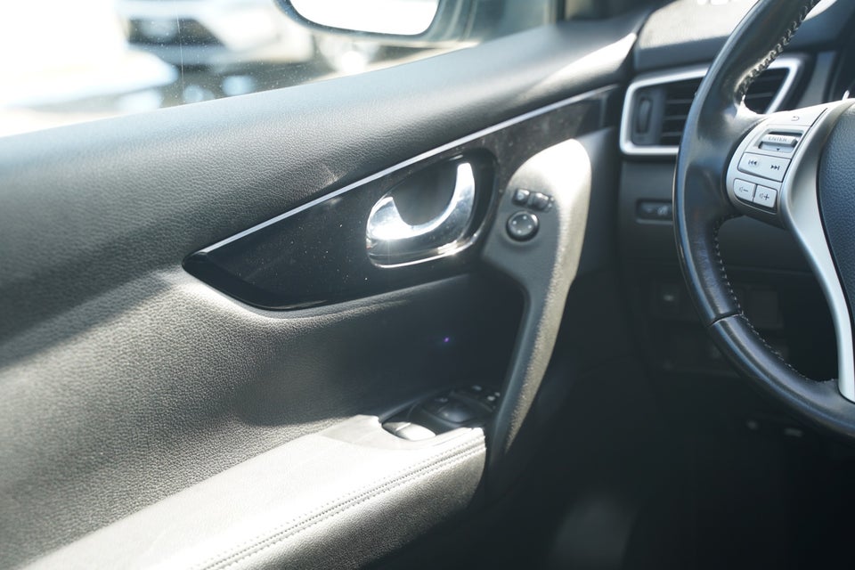 Nissan Qashqai 1,5 dCi 110 Tekna 5d