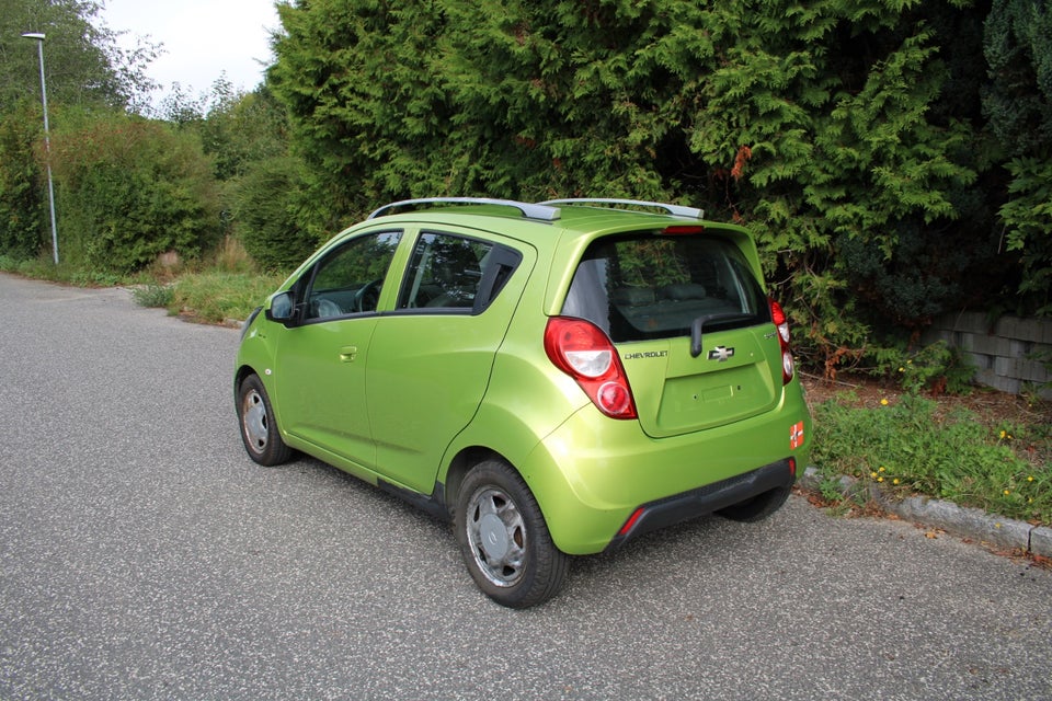 Chevrolet Spark 1,0 LA 5d