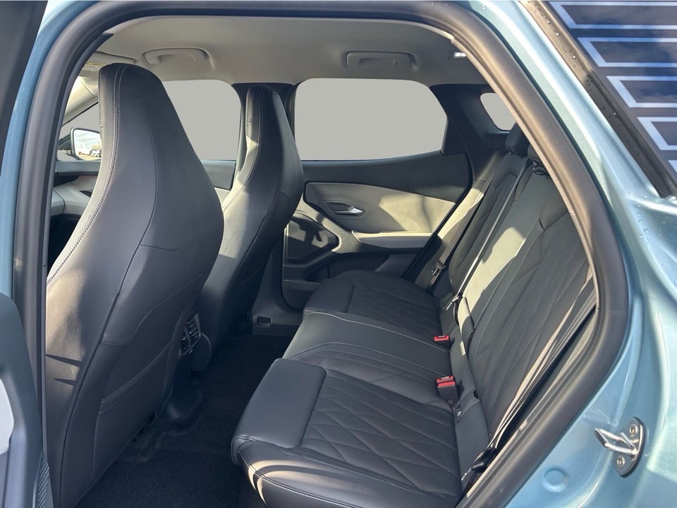 Ford Explorer 77 Premium Extended Range 5d