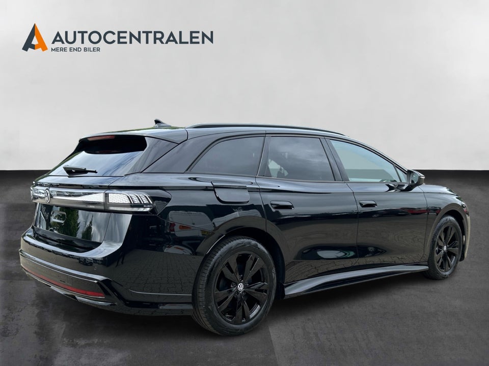 VW ID.7 86 Style S Tourer 5d