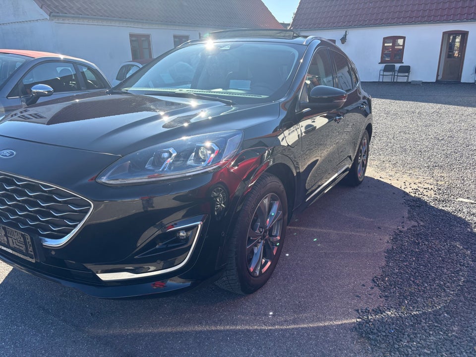Ford Kuga 2,5 PHEV Vignale CVT 5d