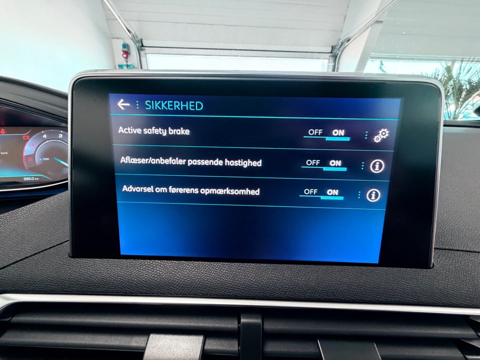 Peugeot 3008 1,5 BlueHDi 130 Allure EAT8 5d