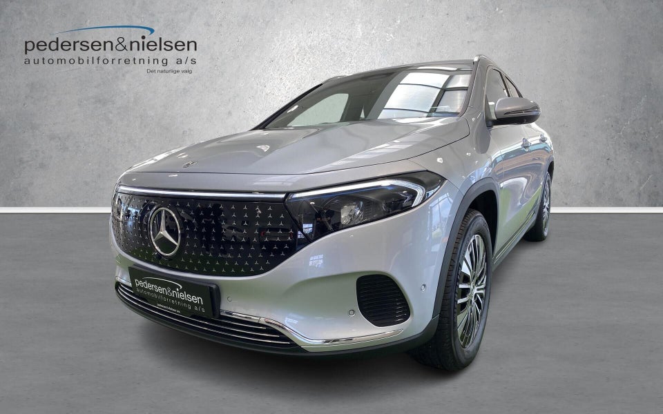 Mercedes EQA350 4Matic 5d