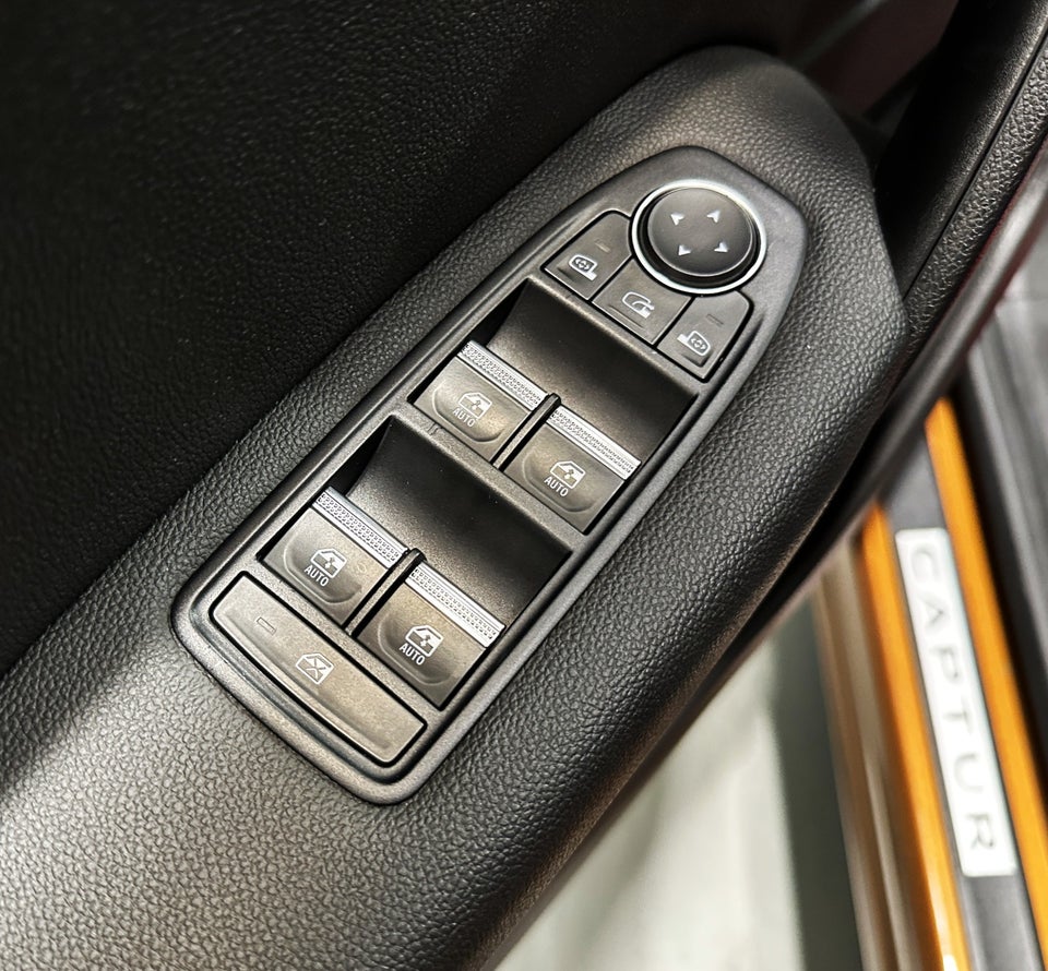 Renault Captur 1,5 dCi 95 Intens 5d