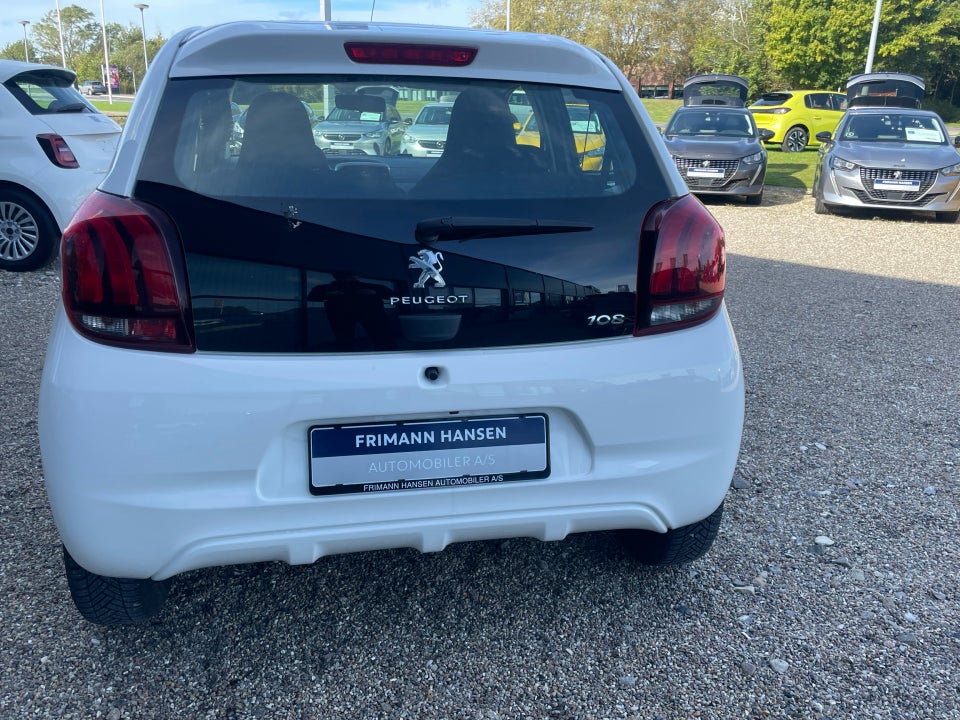 Peugeot 108 1,0 e-VTi 72 Infinity 5d