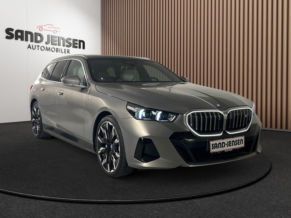 BMW i5 eDrive40 Touring M-Sport 5d