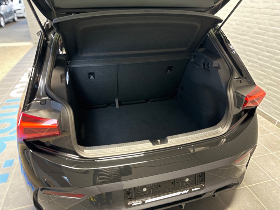 Cupra Born 77 e-Boost Business Edition+ 5d