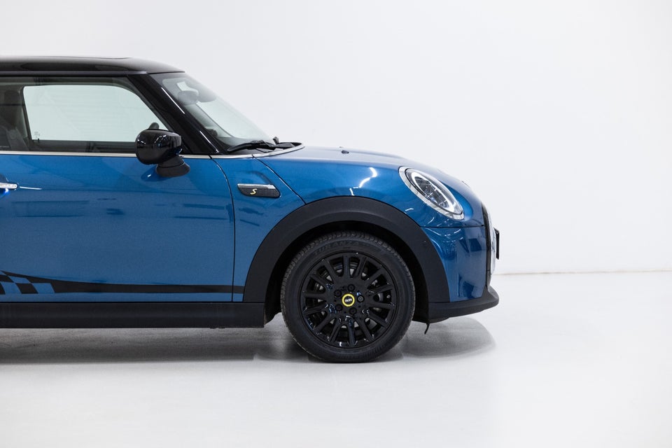 MINI Cooper SE Edition Premium Plus 3d