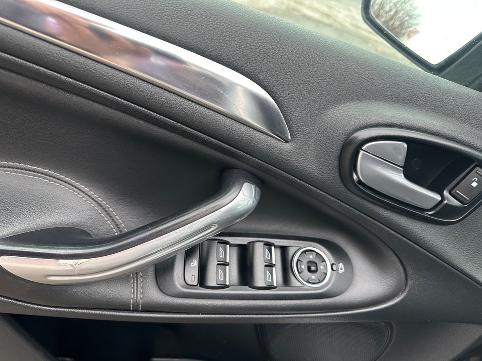 Ford S-MAX 2,0 SCTi 240 Titanium aut. 5d