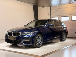 BMW 330e, modelår 2022, 112,000 km