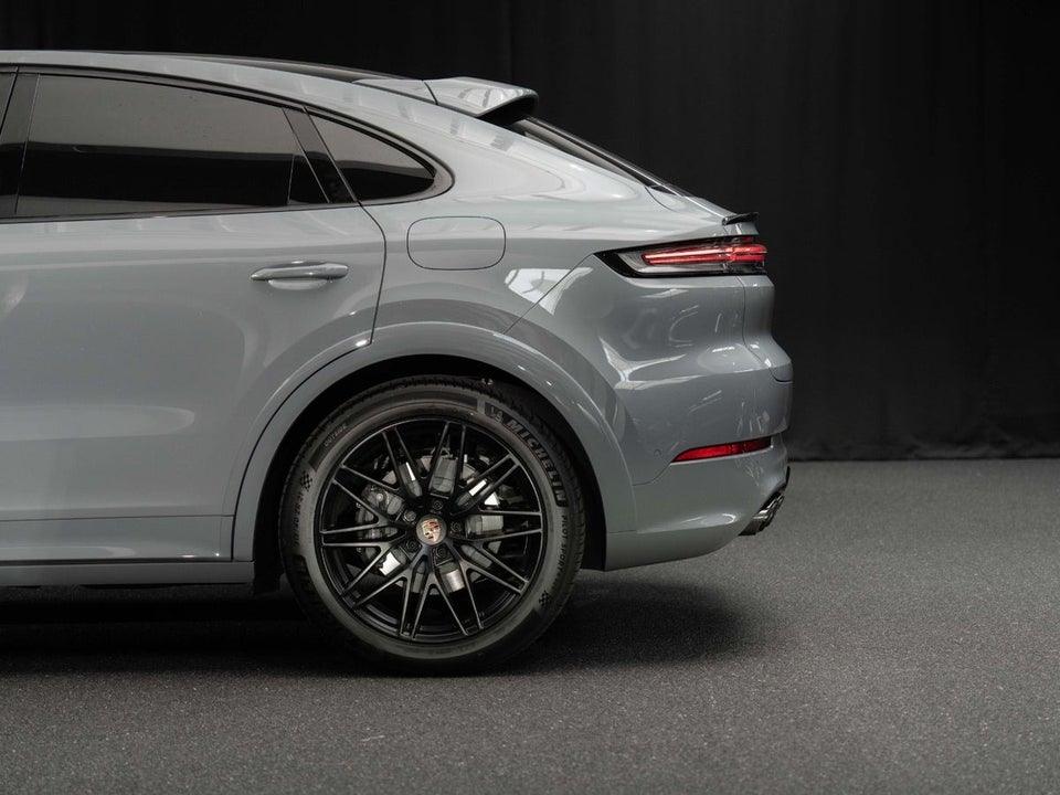 Porsche Cayenne 3,0 E-Hybrid Coupé Tiptr. 5d