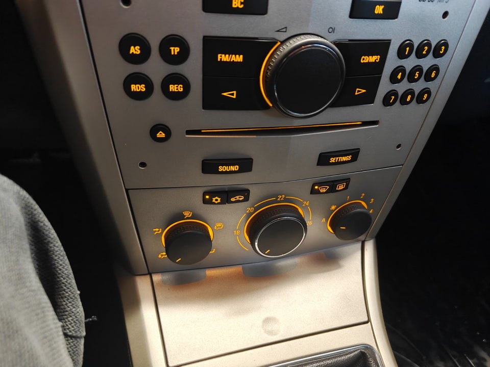 Opel Astra 1,6 8V Comfort 5d