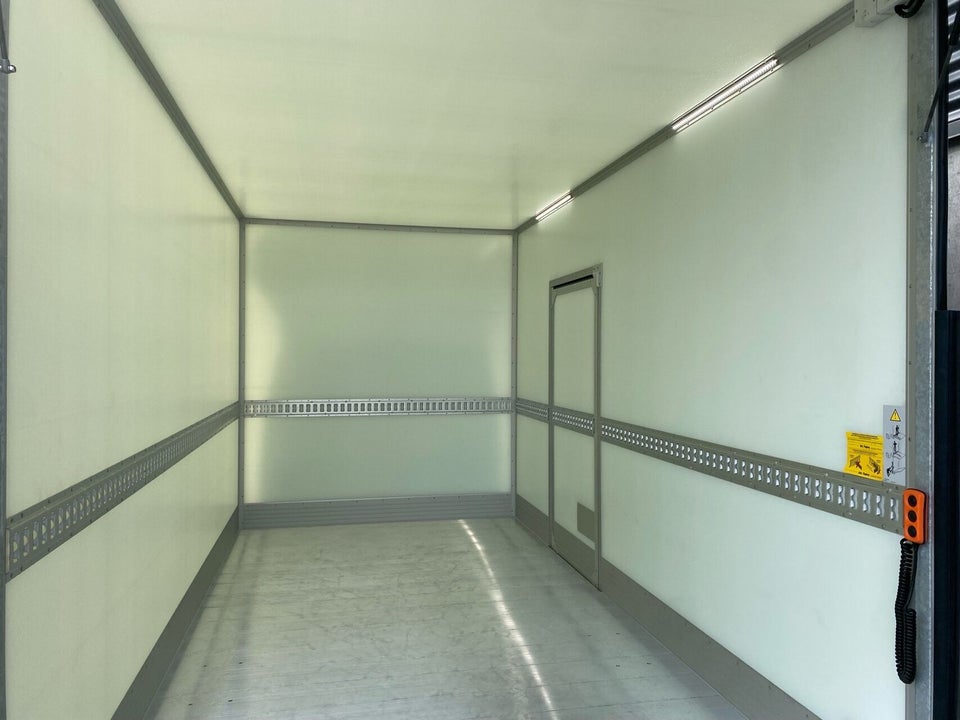 Iveco Daily 3,0 35S18 4100mm Alukasse m/lift AG8