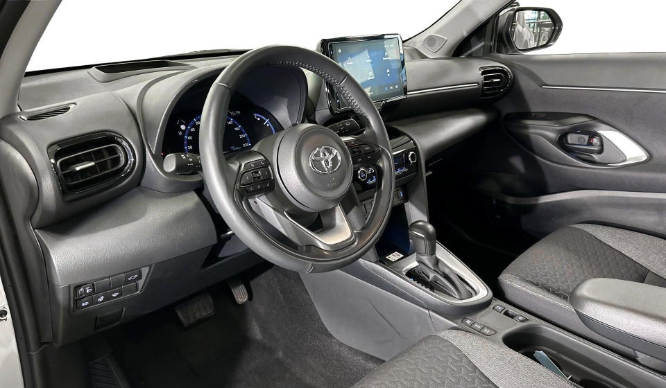 Toyota Yaris Cross 1,5 Hybrid Active Tech e-CVT 5d