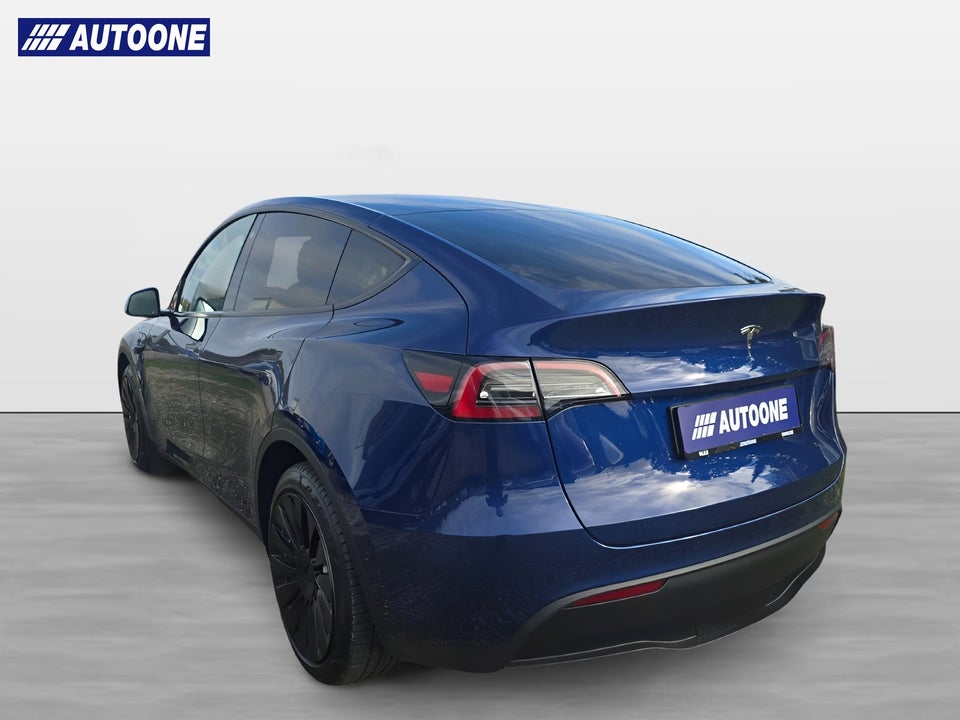 Tesla Model Y RWD 5d