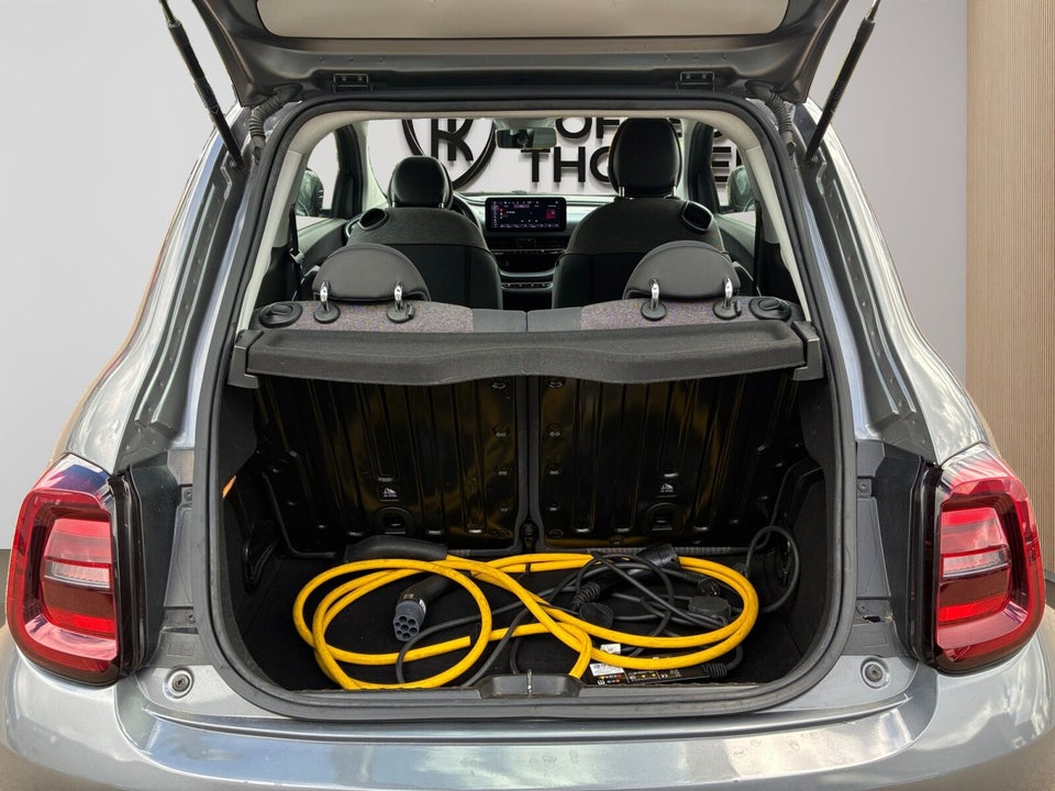 Fiat 500e 42 Icon 3d