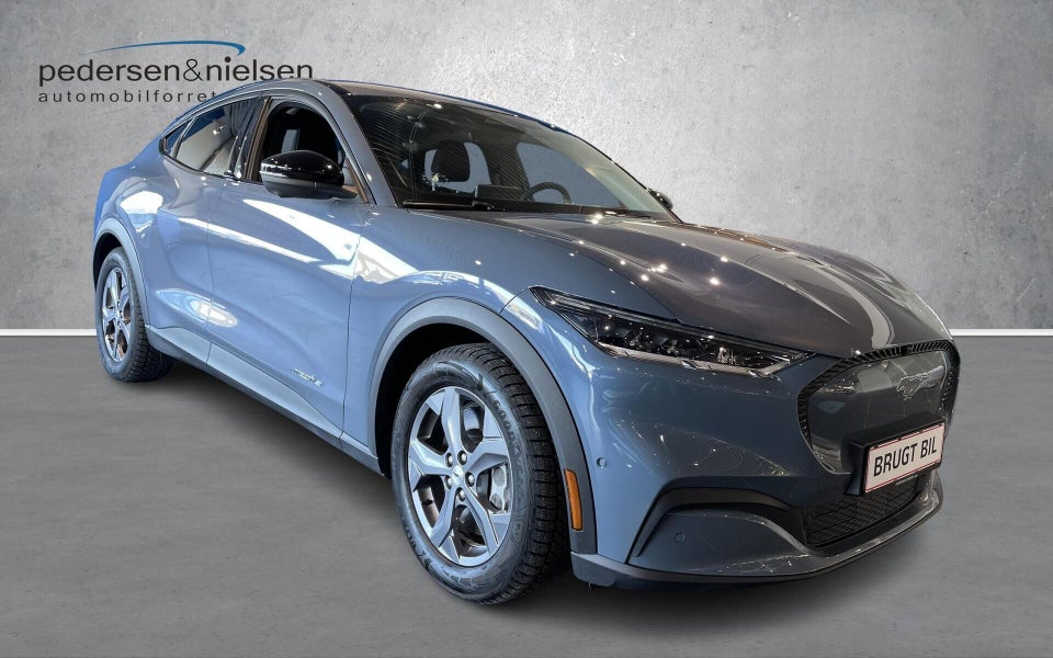 Ford Mustang Mach-E 70 Standard Range 5d