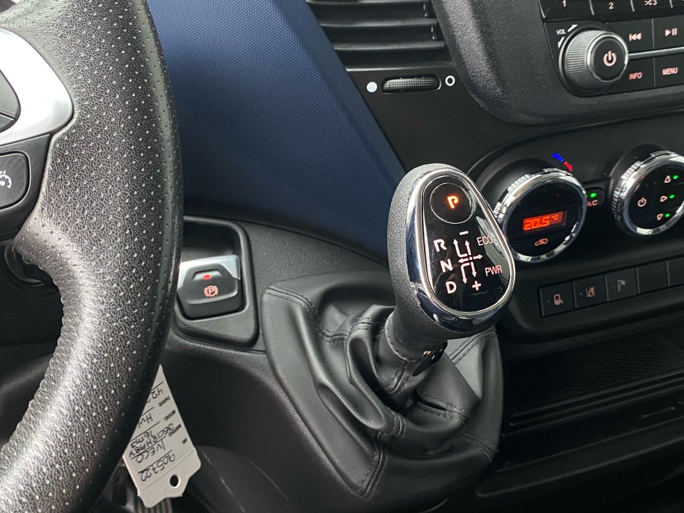 Iveco Daily 3,0 35C18 16m³ Van AG8