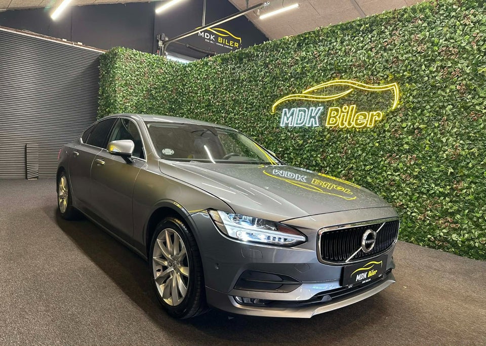 Volvo S90 2,0 T4 190 Momentum aut. 4d