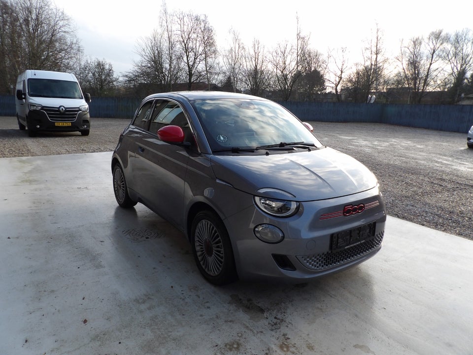 Fiat 500e 42 Icon 3d