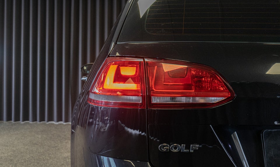 VW Golf VII 1,4 TSi 122 Comfortline Variant BMT 5d