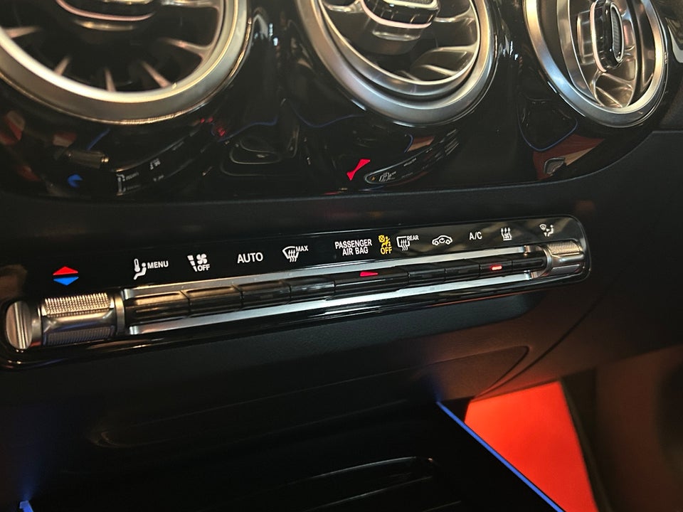 Mercedes EQA250+ Progressive 5d